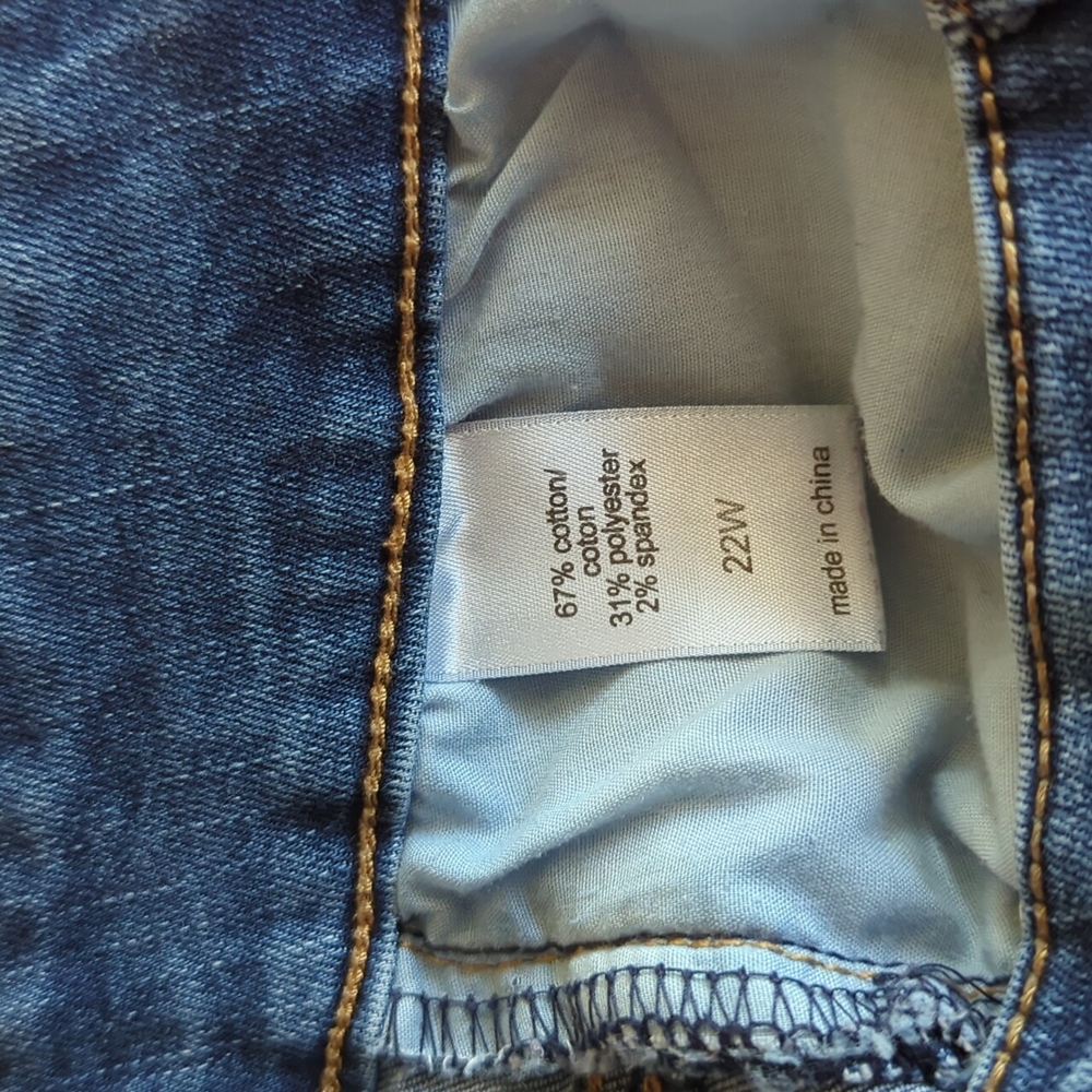 Jeans - Picture 3 of 5